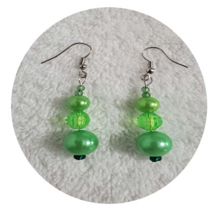 GREEN BEAD EARRINGS